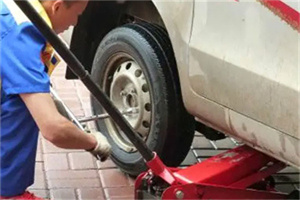 蚌山附近拖车24小时服务热线电话